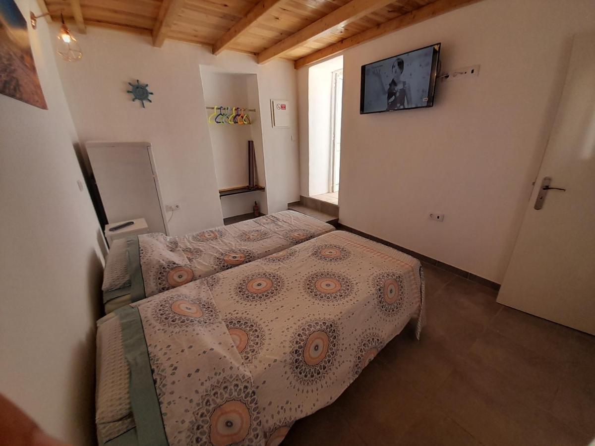 Ibiza Suite Independent Bedroom And Bathroom Albufeira Luaran gambar