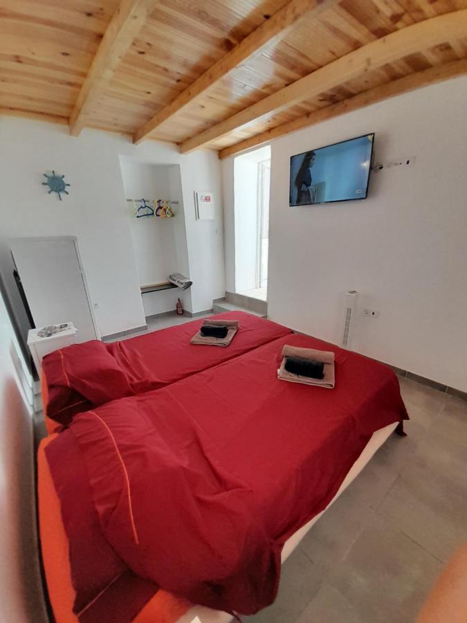 Ibiza Suite Independent Bedroom And Bathroom Albufeira Luaran gambar