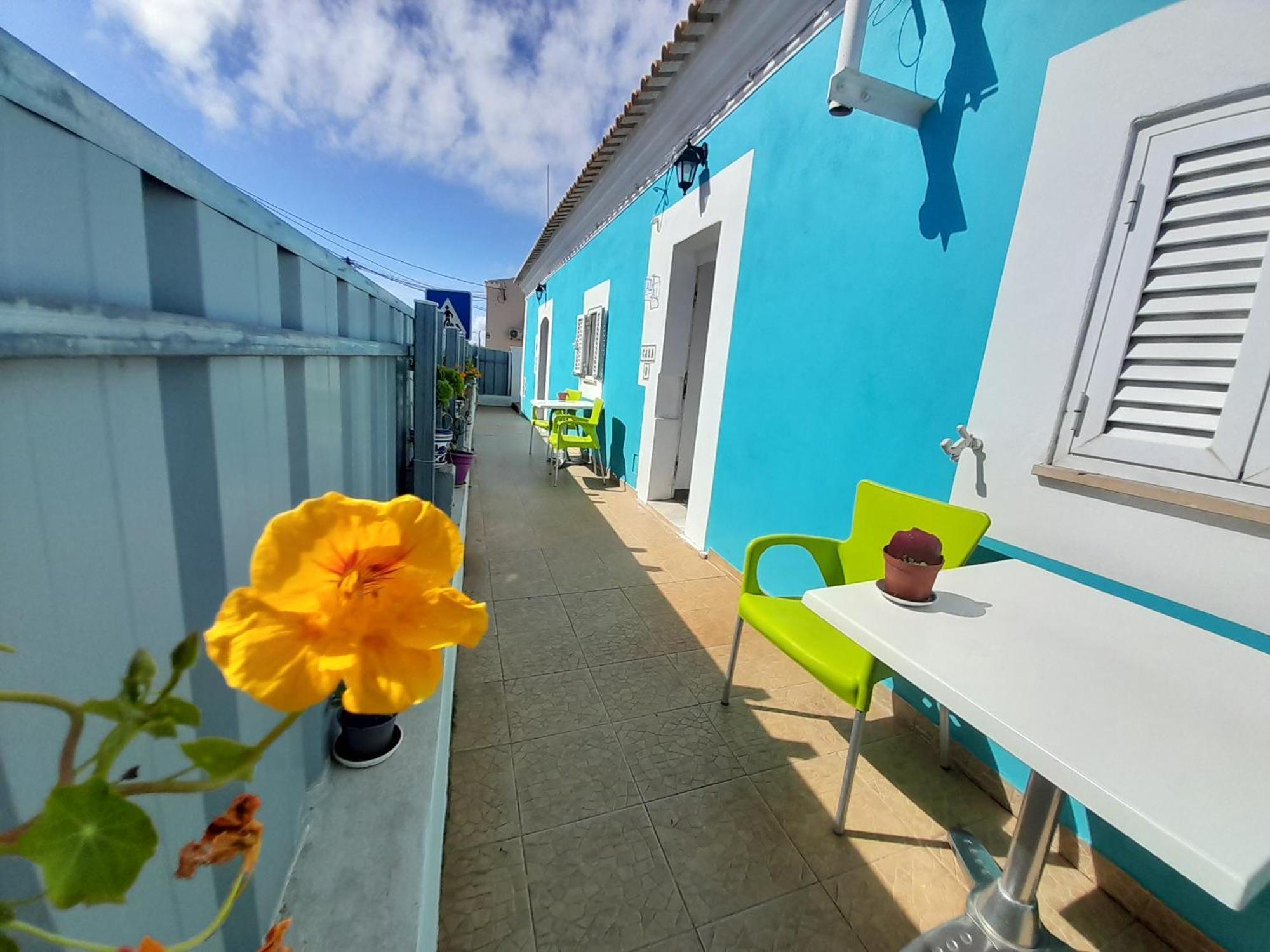 Ibiza Suite Independent Bedroom And Bathroom Albufeira Luaran gambar