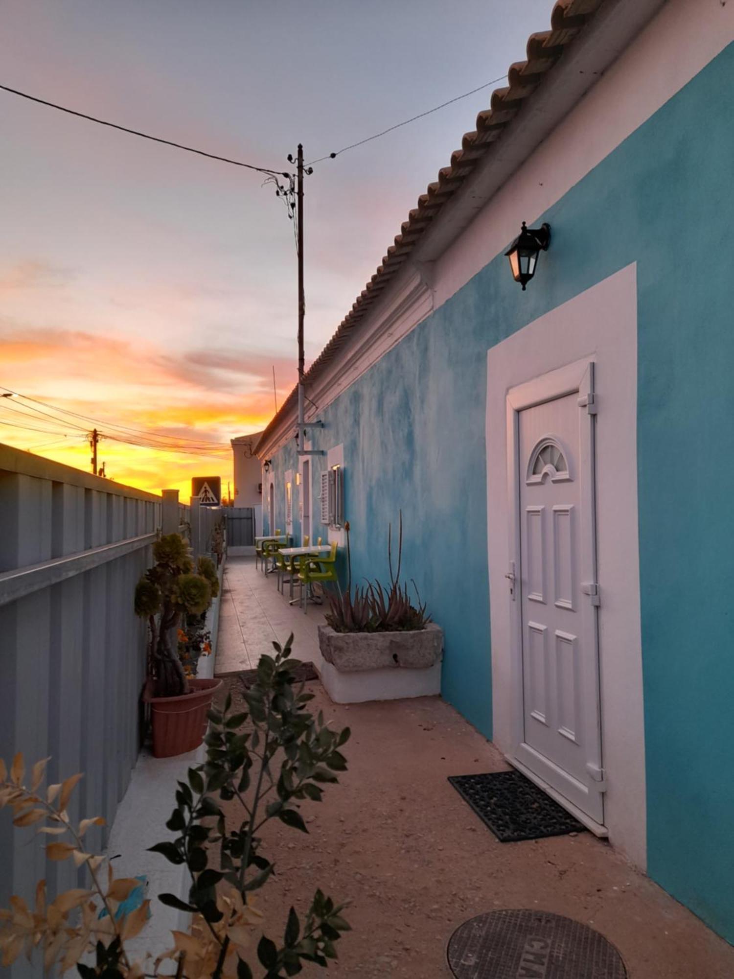 Ibiza Suite Independent Bedroom And Bathroom Albufeira Luaran gambar